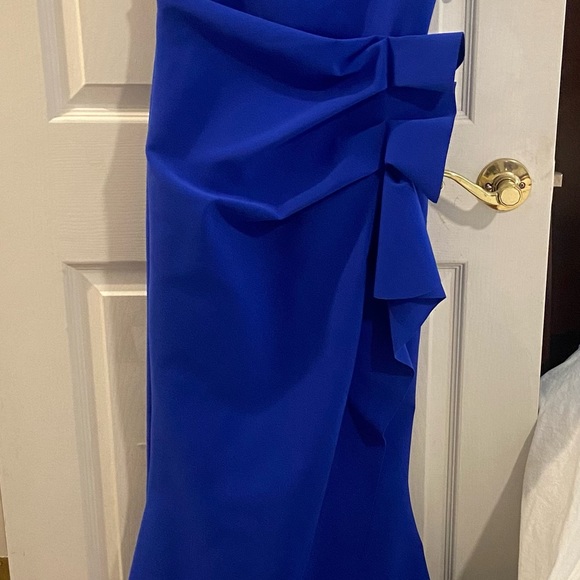 Chiari Boni Italian Evening Gown - Picture 5 of 6